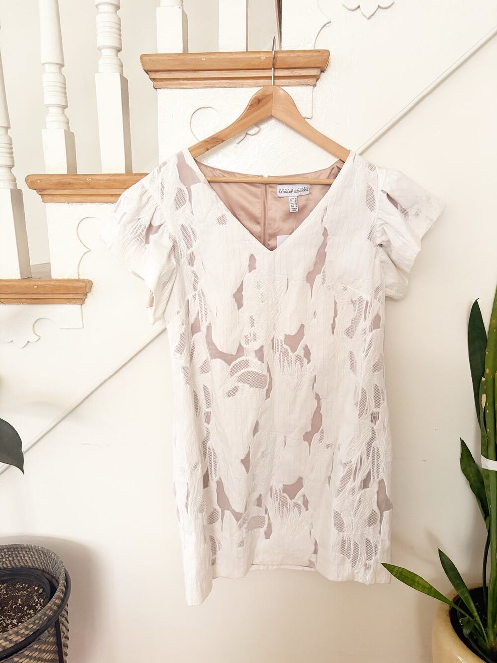 NWT Badgley Mischka Ivory Floral Jacquard Cocktail Dress Bridal Size 10